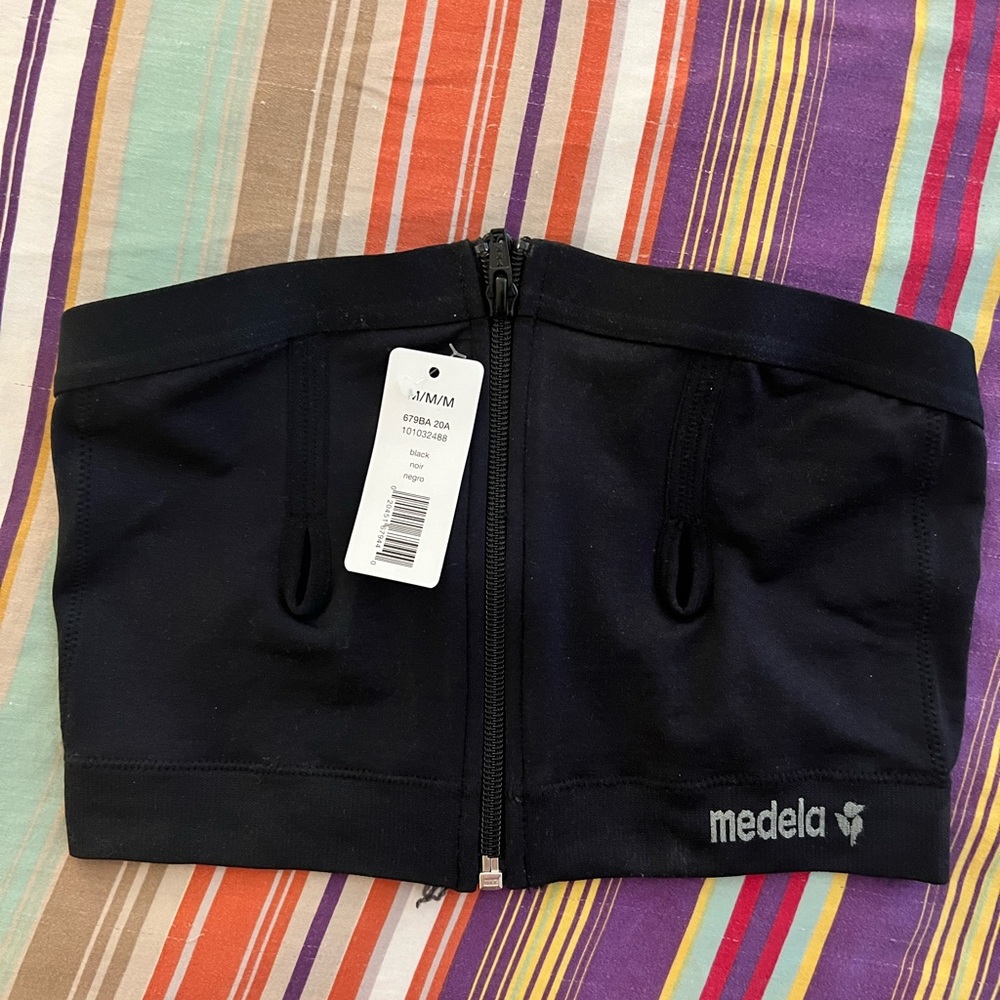 Medela Easy Expression Hands Free Pumping Bra